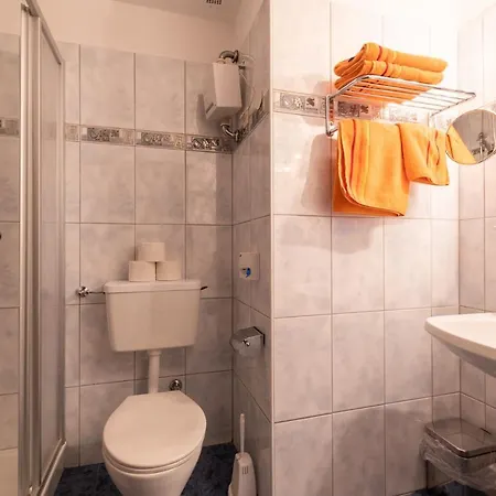 Ganzenhubhof Guest house